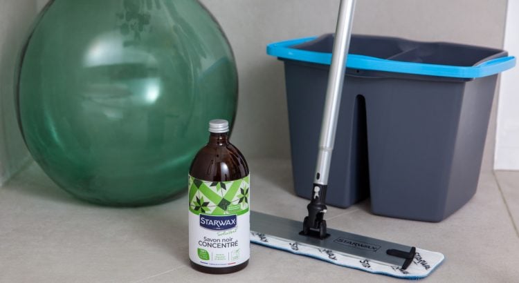 Le savon noir : 4 façons de l’utiliser pour une maison propre et saine